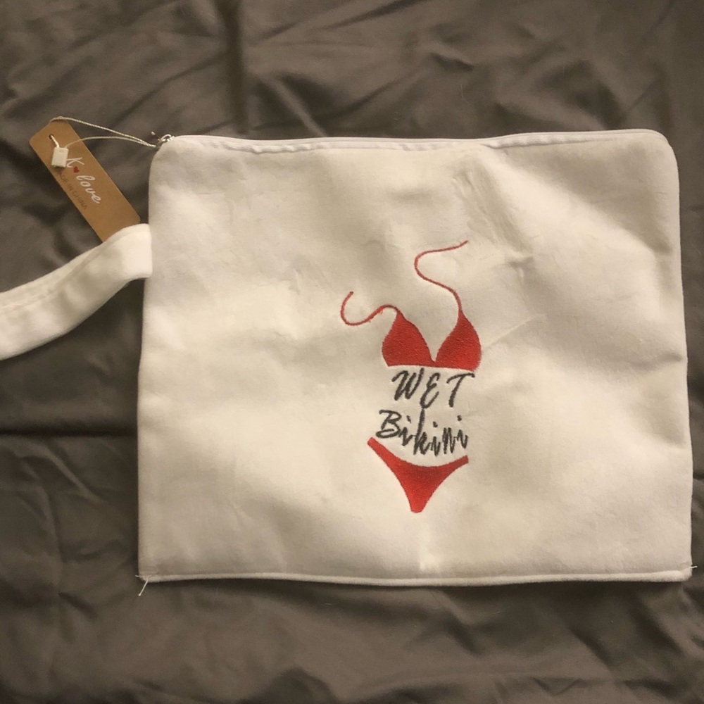 Wet bag for bathing suits